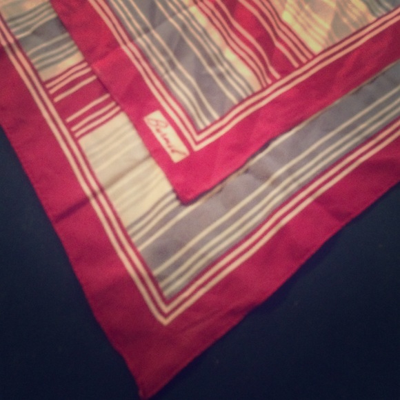 White rectangular scarf red border grey stripe - Picture 1 of 2