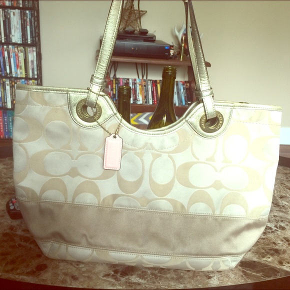 Coach purse!
