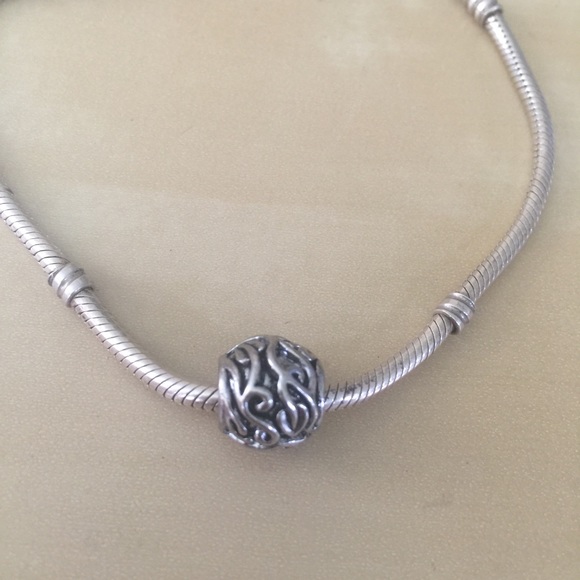 Winding Vines Pandora charm