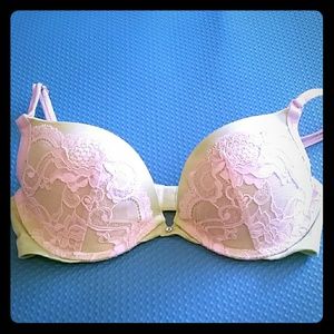 Victoria Secret Light Green Bra