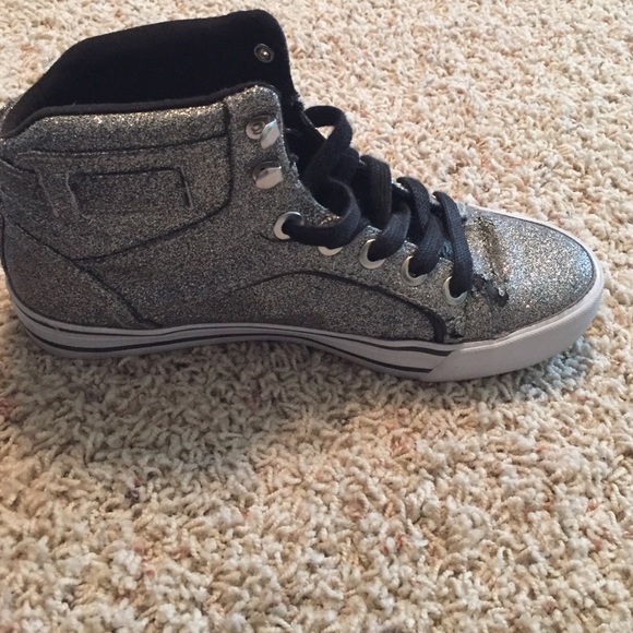High Top shoes. Guess name brand - Picture 3 of 3