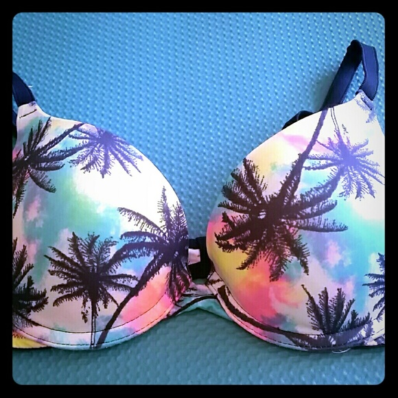 Pink Brand Wear Everywhere Bra