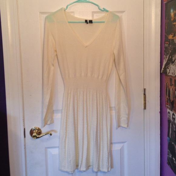 Divided Dresses & Skirts - Cream Sweater Dress