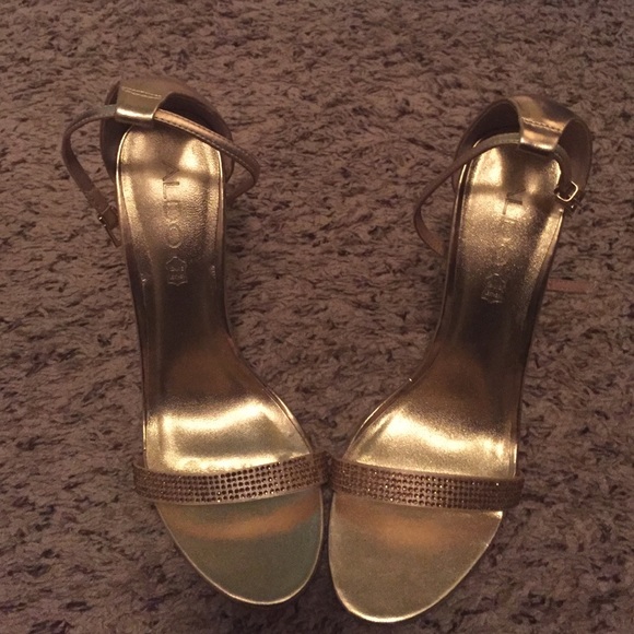 Gold dress sandals