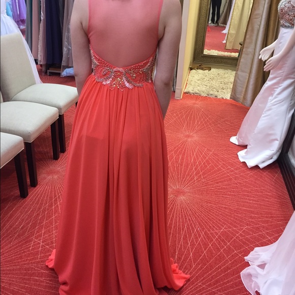 2016 Kasey J prom dress, size 0, bought for $265 - Picture 3 of 3