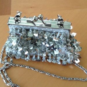 Silver clutch