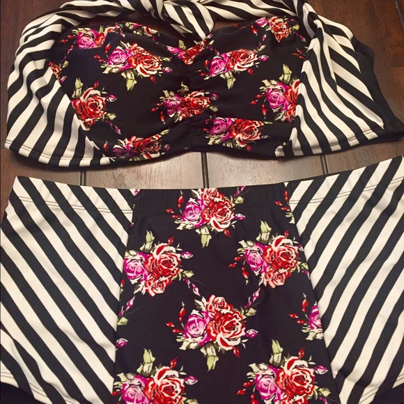 F21 Swim Set