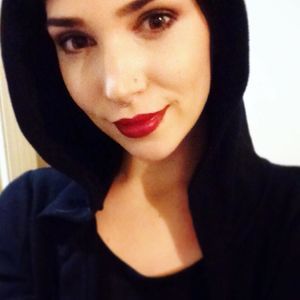 Meet your Posher, Shelly