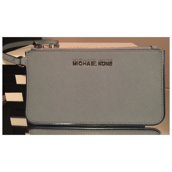 Michael Kors Wristlet