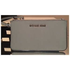 Michael Kors Wristlet