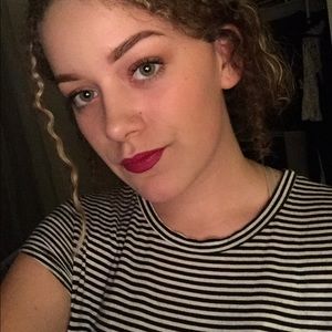 Meet your Posher, Selah