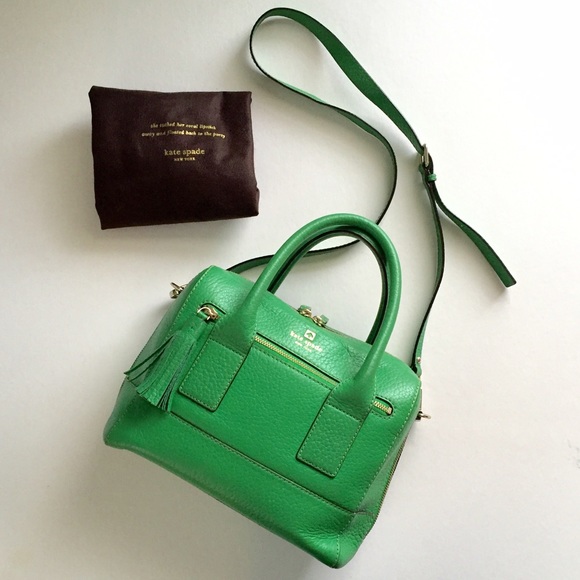kate spade Handbags - Kate Spade green leather Alessa tote crossbody