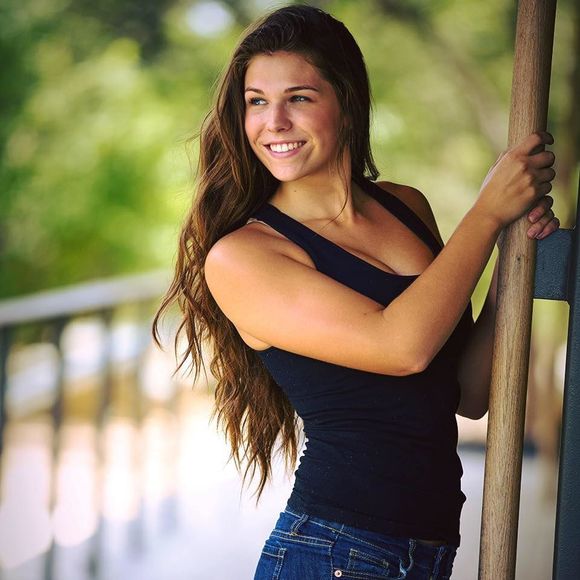 Meet your Posher, Alysia
