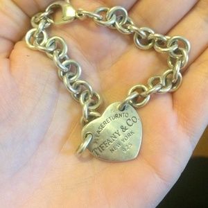 Please Return To Tiffany Toggle Heart Bracelet.