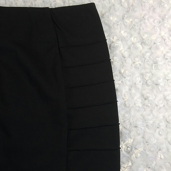 Forever 21 Black Bandage Skirt - Picture 3 of 4