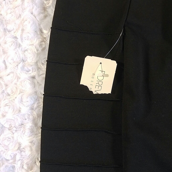 Forever 21 Black Bandage Skirt - Picture 4 of 4