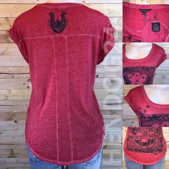 ROCK & REPUBLIC FORTUNE FREEDOM SCOOP CAP SLV TEE - Picture 2 of 3