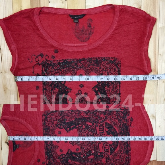 ROCK & REPUBLIC FORTUNE FREEDOM SCOOP CAP SLV TEE - Picture 3 of 3