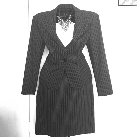 Apostrophe Pinstriped skirt suit