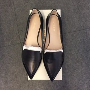 Black m. Gemi pointy flats