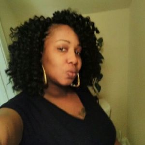 Meet your Posher, Joanna