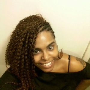 Meet your Posher, Evady