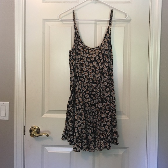 Brandy Melville Jada dress