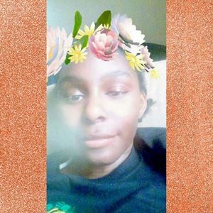 Meet your Posher, Zakeya