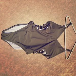 Strappy Side Swimsuit - Missguided One Piece