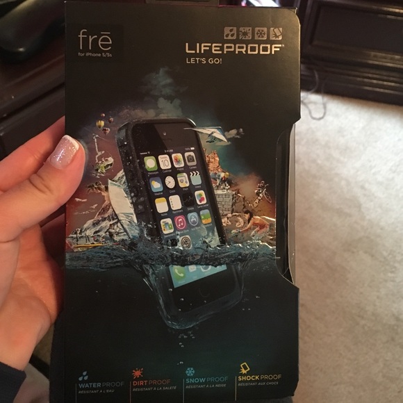 Brand new Lifeproof case for iPhone 5/5s