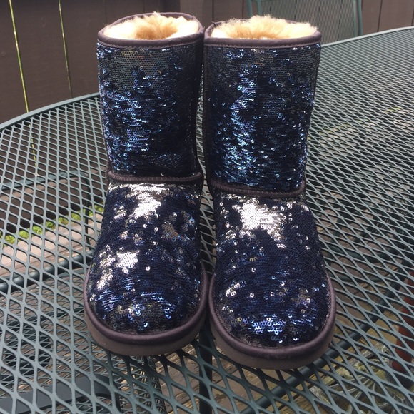 sequin uggs size 5 sequin uggs size 5
