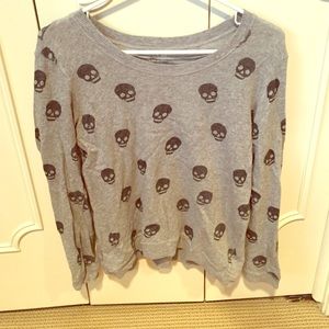SKULL SWEATER