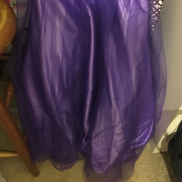 Beautiful purple mermaid prom dress - Picture 3 of 4