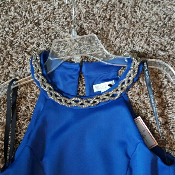 Dress - Picture 4 of 4