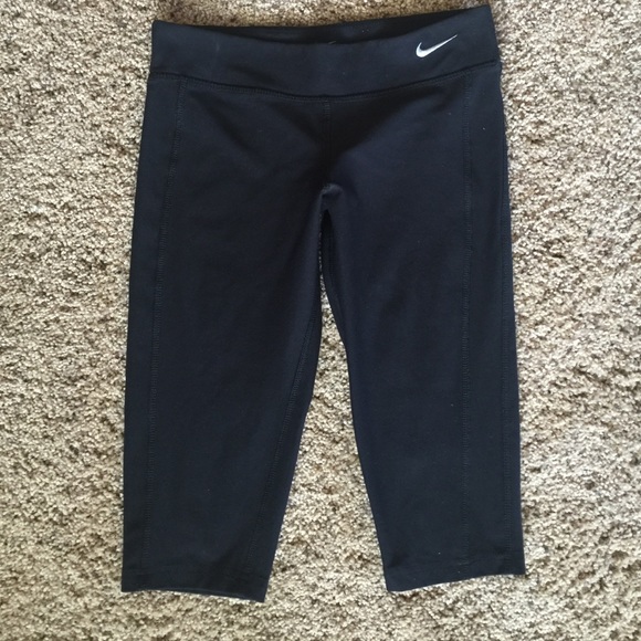 Nike crops