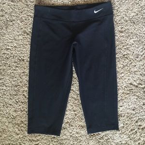 Nike crops