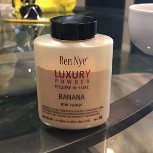 Ben Nye Banana Powder