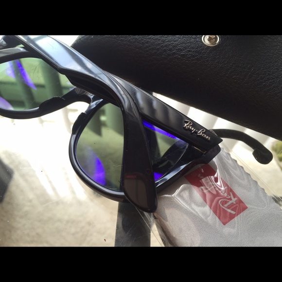 Ray-Bans 🕶 ~ NWOT ~ 🎀 - Picture 3 of 4