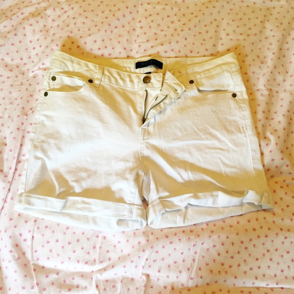 White jean shorts
