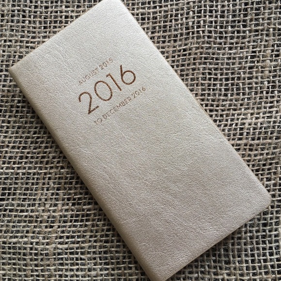 Paper source August 2016-December 2016 Planner