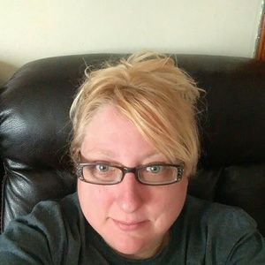 Meet your Posher, Dayna