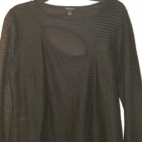 Shirt - Picture 3 of 4