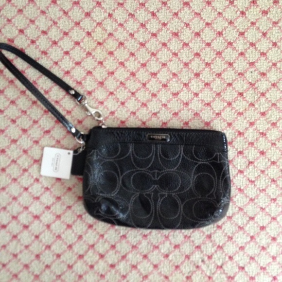 NWT Coach wristlet