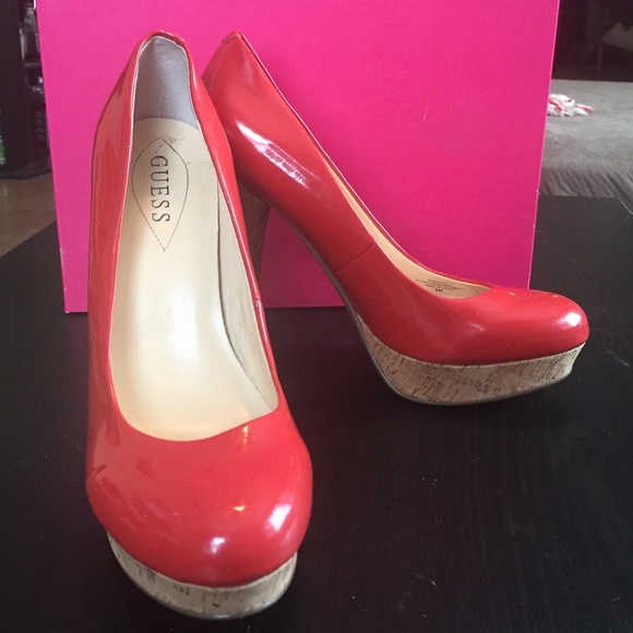 Guess orange patent leather cork platform heels