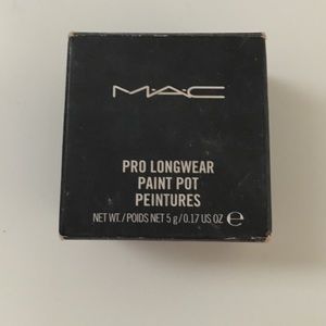 MAKE AN OFFER❕Pro long wear paint pot