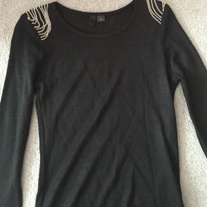 HM black long sleeve