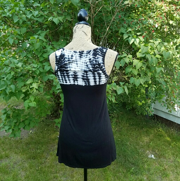 Black Tie Dye Tank - Picture 2 of 3