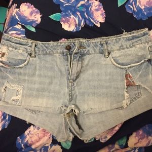 Denim shorts!