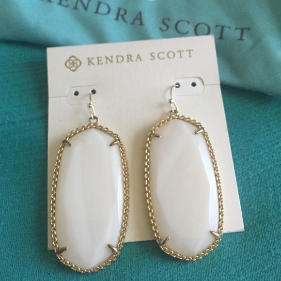 Rare Kendra Scott earrings