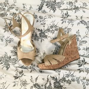 Jessica Simpson nude wedges